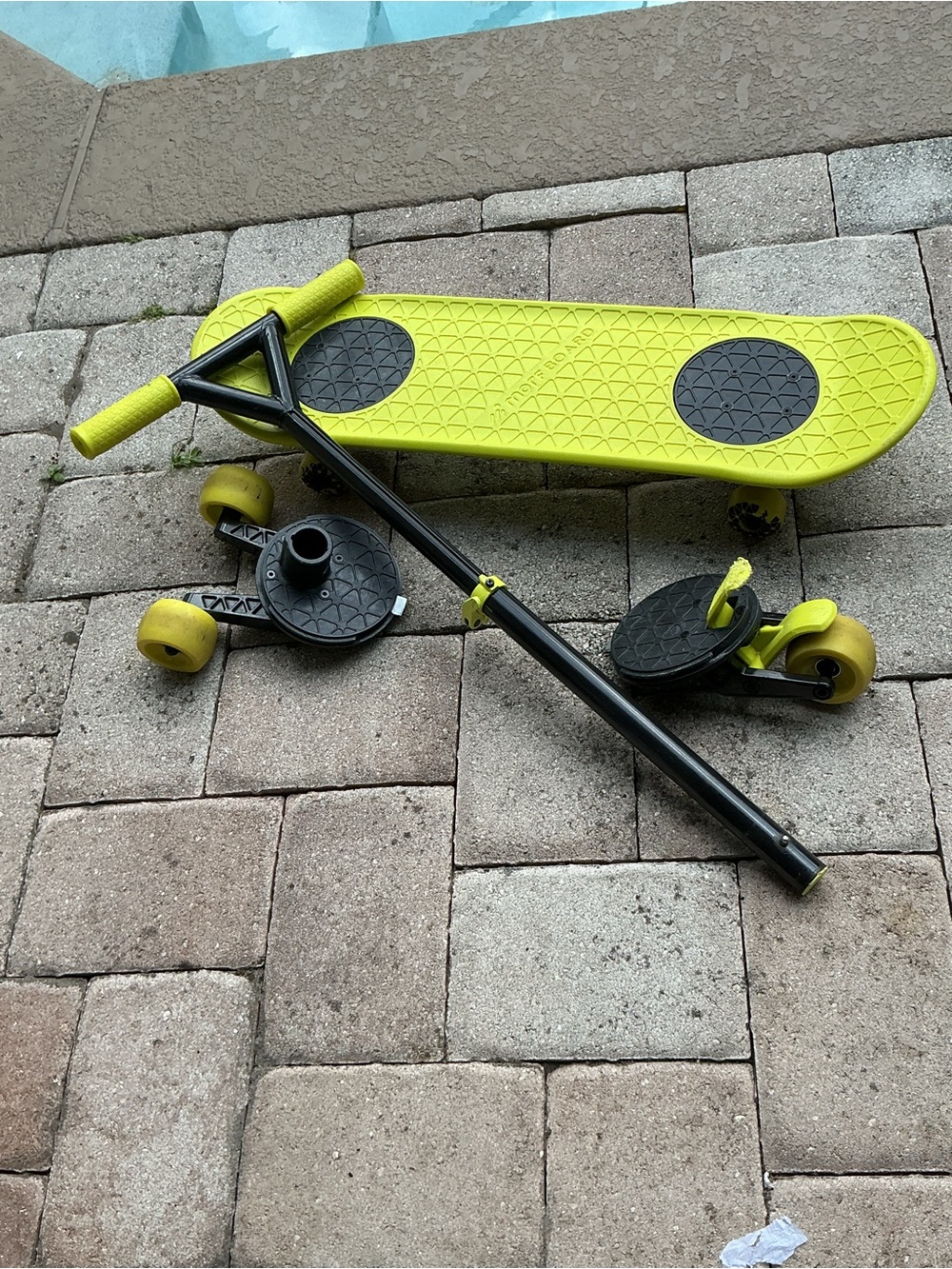 Morf board with skate and scooter extensions